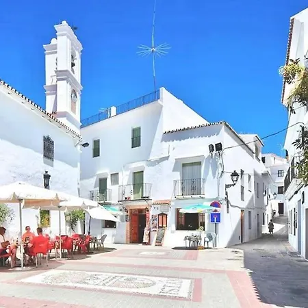 Manantial De Jaras * Istán