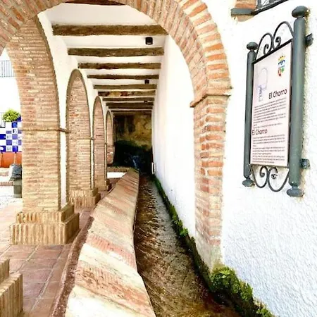 Manantial De Jaras Feriehus